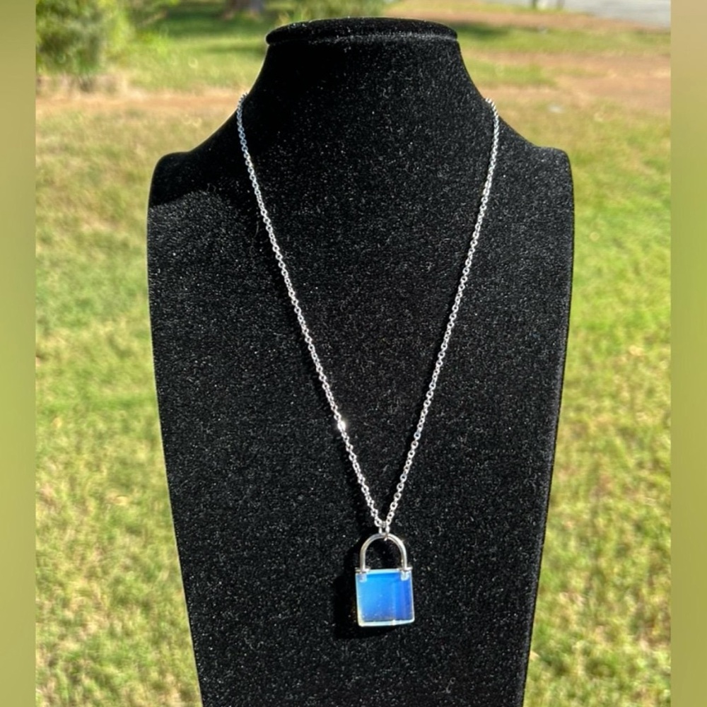 Opalite Lock Necklace - Picture 3 of 8